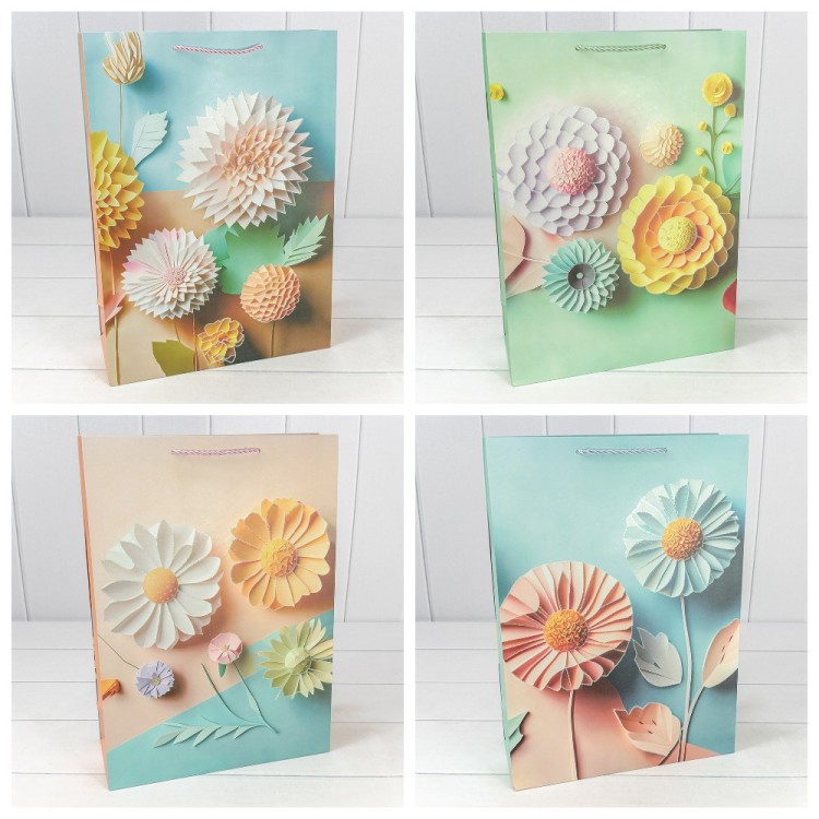 Пакет подарочный с блёстками "Цветы" (микс 261) 30*41,5*12 210г 1/20 1/80 Арт: 000261A