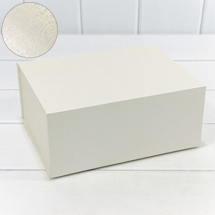 Коробка Прямоугольная 23,2*18,2*10,3 складная на магнитах Серебряный 1/50 Арт: 721157/0106